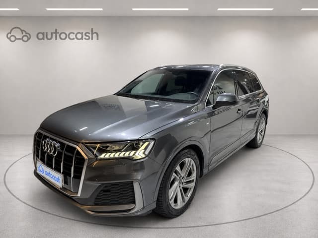 Audi Q7 LEFT
