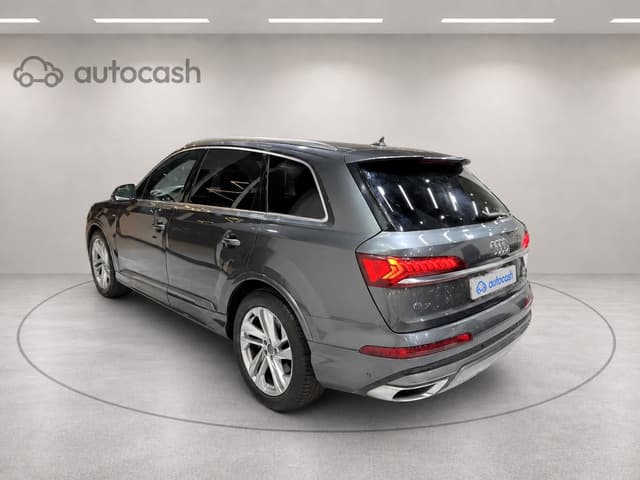 Audi Q7 REAR