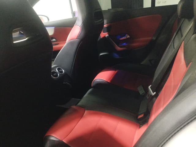 Mercedes CLA Coupé REAR_SEAT