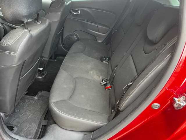 Renault Clio REAR_SEAT