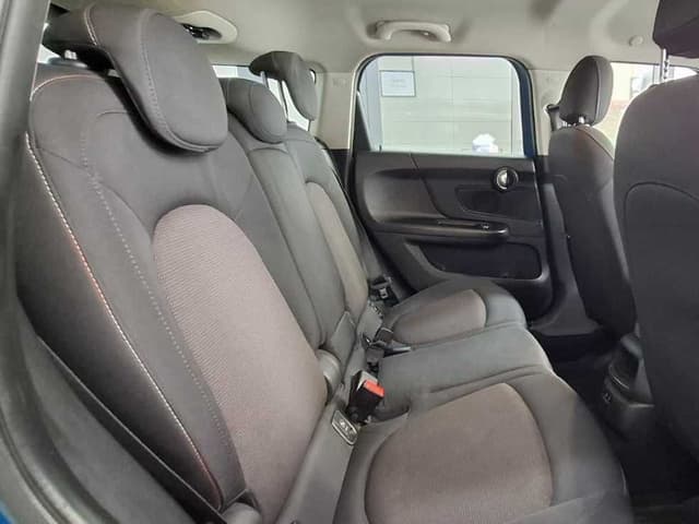 Mini Countryman REAR_SEAT
