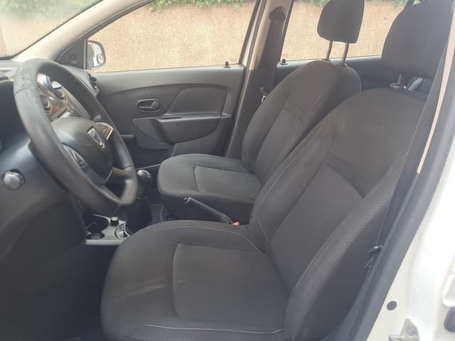 Dacia Logan FRONT_SEAT