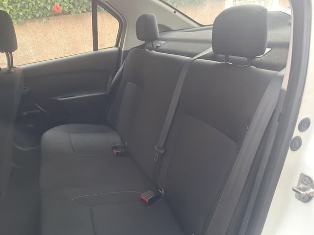 Dacia Logan REAR_SEAT