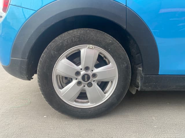 Mini Cooper 5 portes WHEEL_ARD
