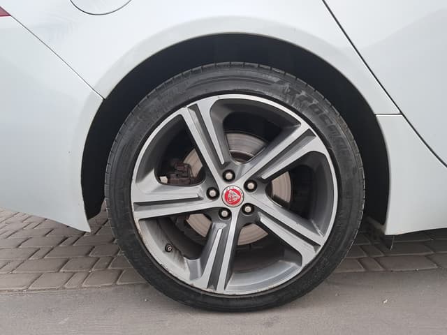 Jaguar XF WHEEL_ARD