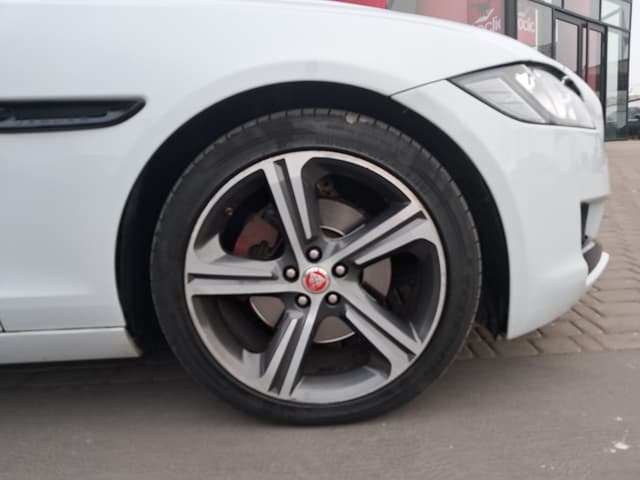 Jaguar XF WHEEL_ARG