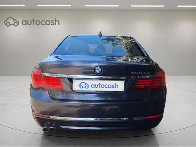 Bmw Série 7 REAR