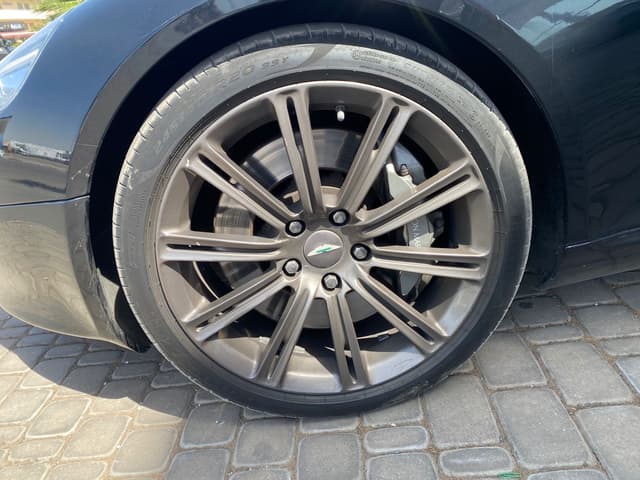 Aston Martin VH1 WHEEL_AVG