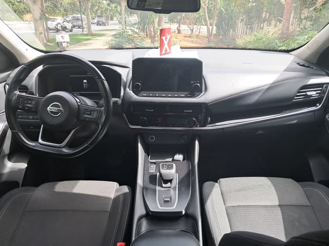 Nissan Qashqai 1.3 l DIG-T 150 CVT N-Connecta Bi-Ton