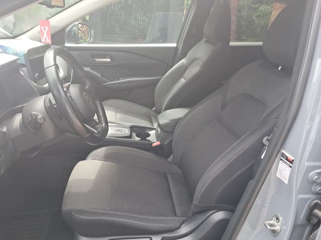 Nissan Qashqai FRONT_SEAT