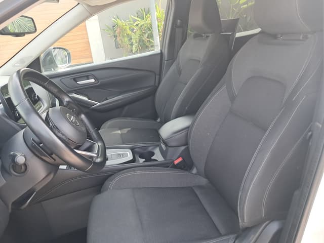 Nissan Qashqai FRONT_SEAT