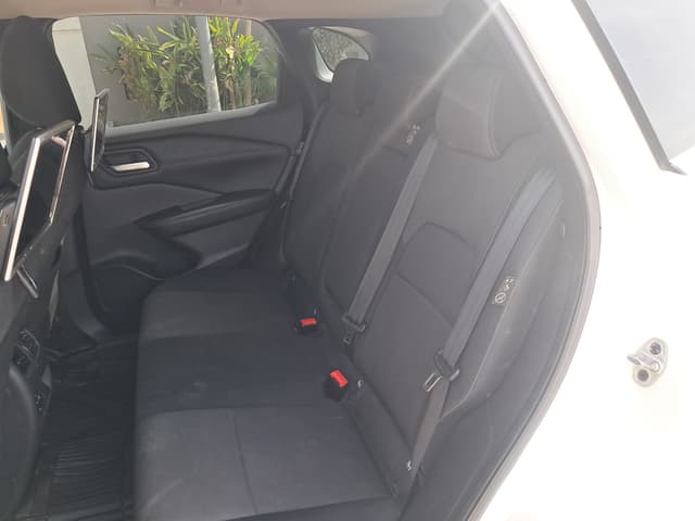 Nissan Qashqai REAR_SEAT