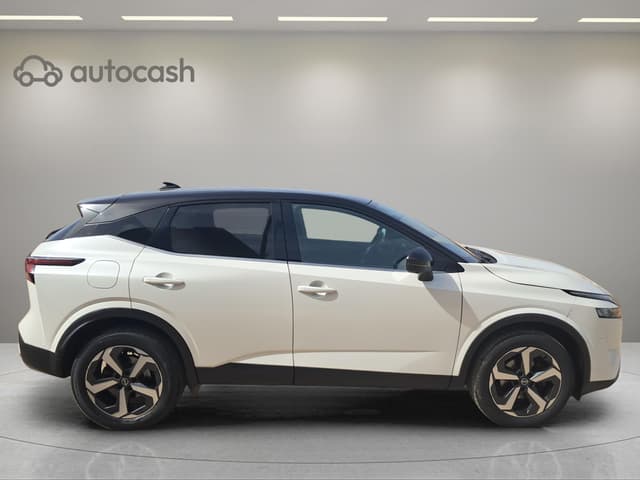 Nissan Qashqai RIGHT