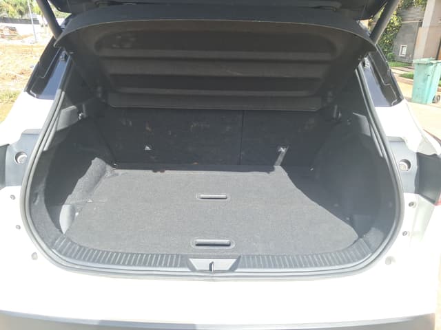 Nissan Qashqai TRUNK