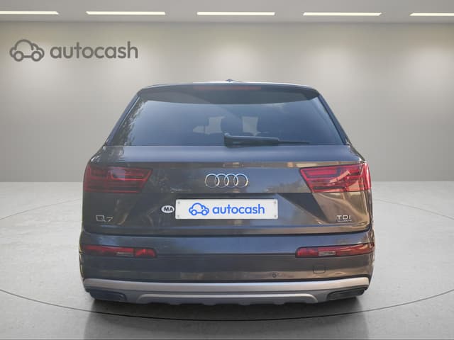 Audi Q7 REAR