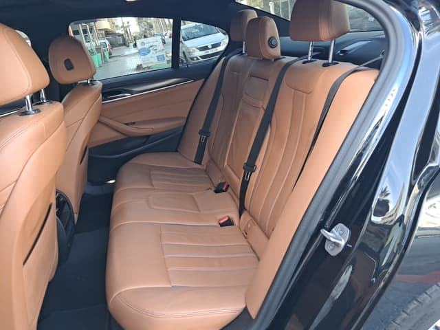 Bmw Série 5 REAR_SEAT