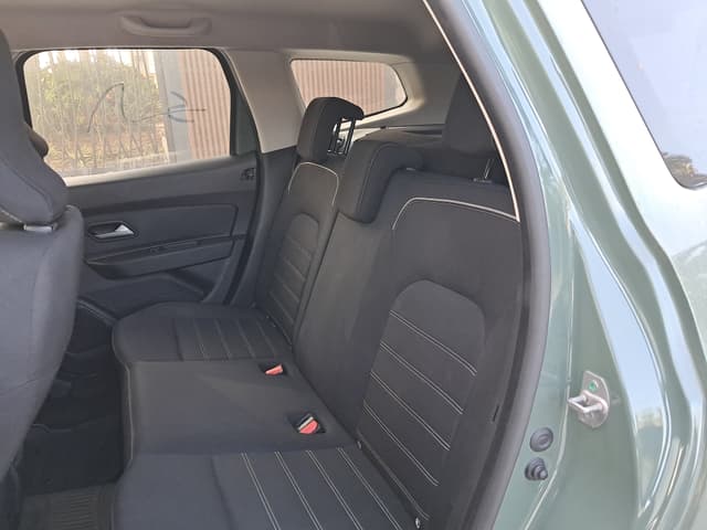 Dacia Duster REAR_SEAT