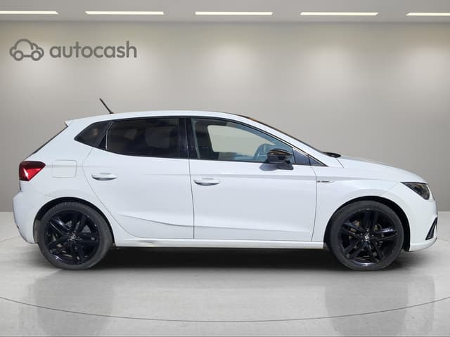 Seat Ibiza RIGHT