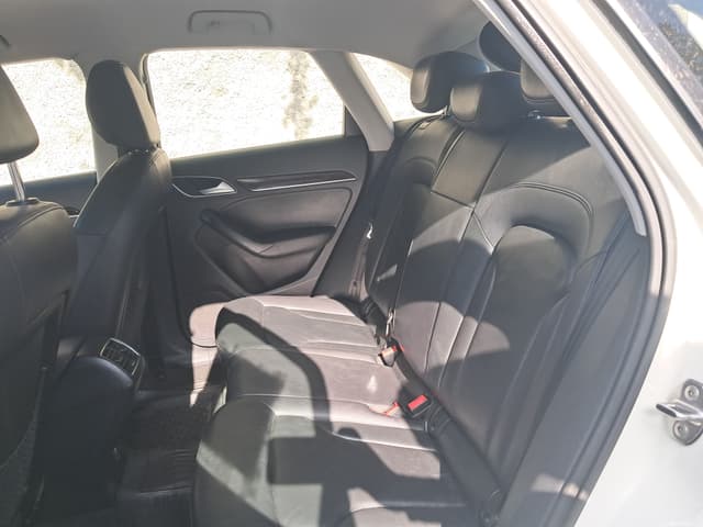 Audi Q3 REAR_SEAT