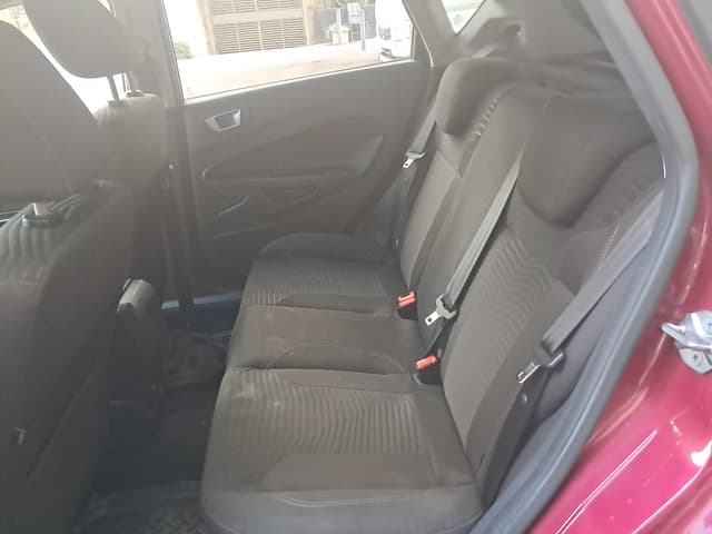 Ford Fiesta REAR_SEAT
