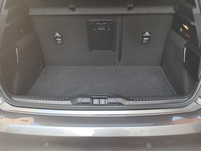 Ford Focus TRUNK