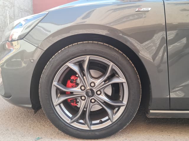 Ford Focus WHEEL_AVG