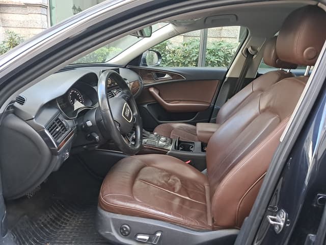 Audi A6 FRONT_SEAT