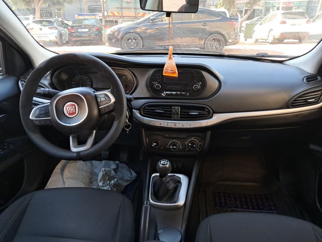 fiat tipo hatchback 1.6 Multijet 120 Lounge