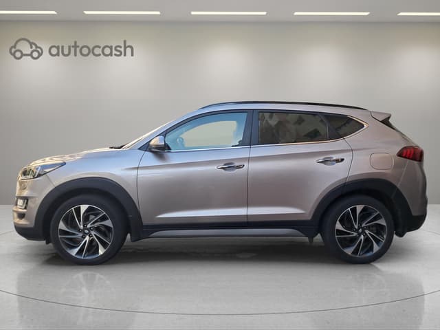 hyundai tucson LEFT