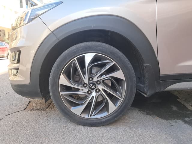 hyundai tucson WHEEL_AVG