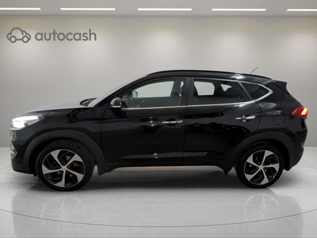 hyundai tucson LEFT