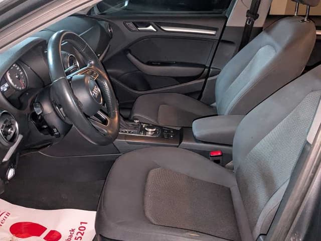 audi A3 Sportback FRONT_SEAT