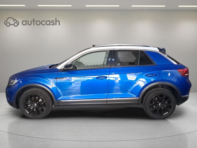 volkswagen t roc LEFT