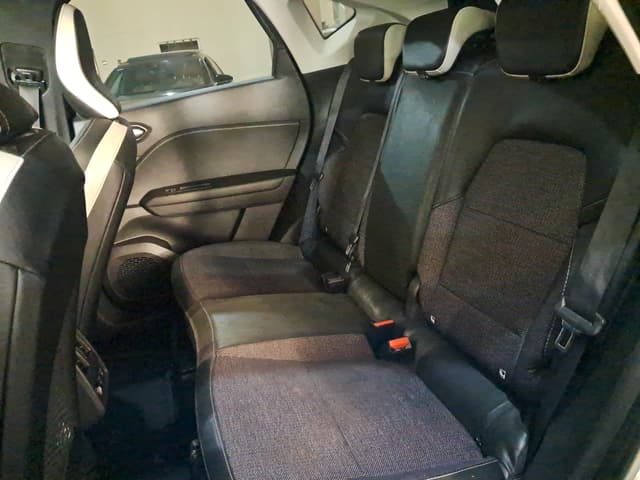 renault captur REAR_SEAT