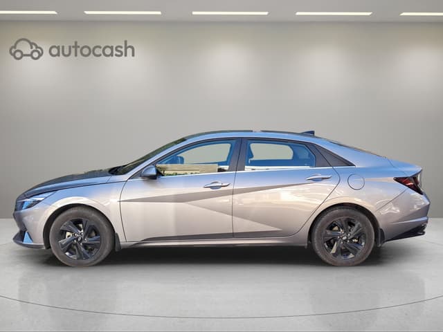 Hyundai Elantra LEFT