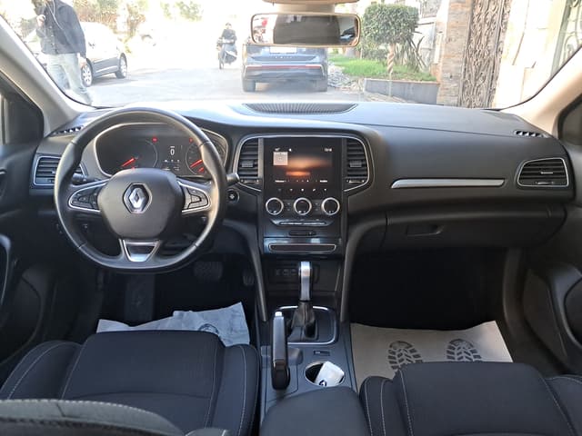 Renault Mégane 1.5 dCi 115 EDC Intens