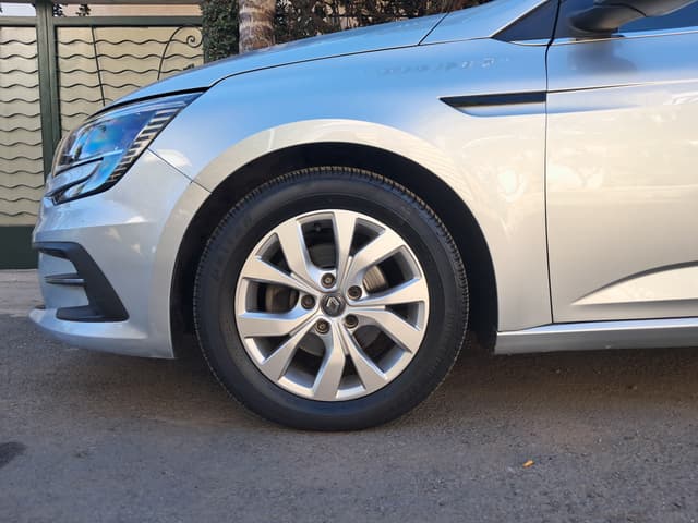 Renault Mégane WHEEL_AVG
