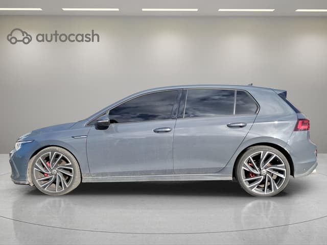 volkswagen golf LEFT