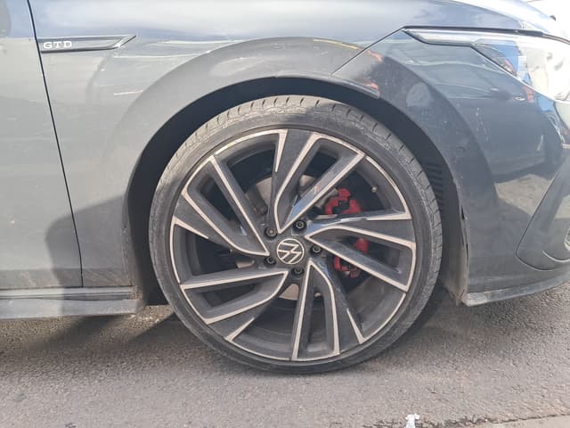 volkswagen golf WHEEL_ARG