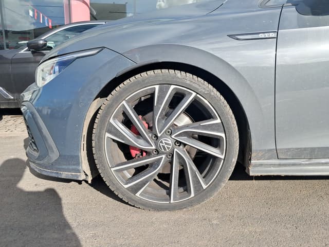 volkswagen golf WHEEL_AVG