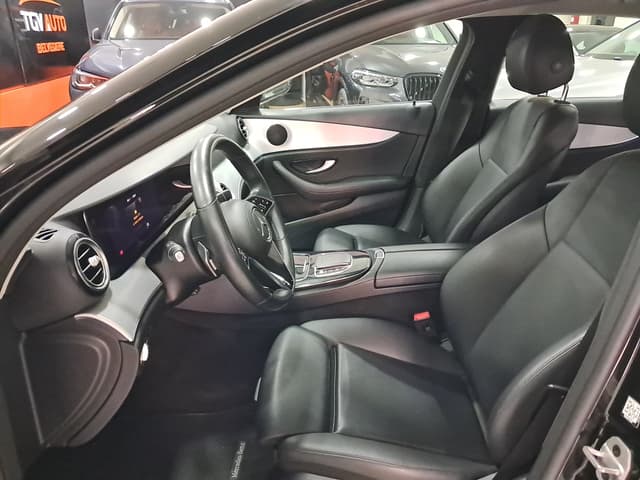Mercedes Classe E FRONT_SEAT