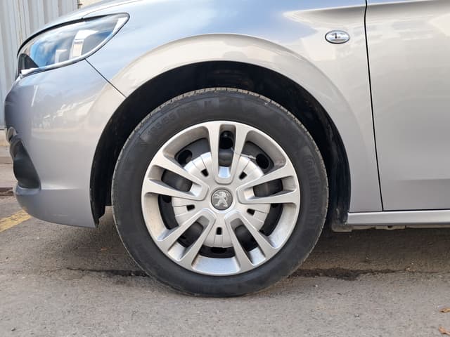 Peugeot 301 WHEEL_AVG