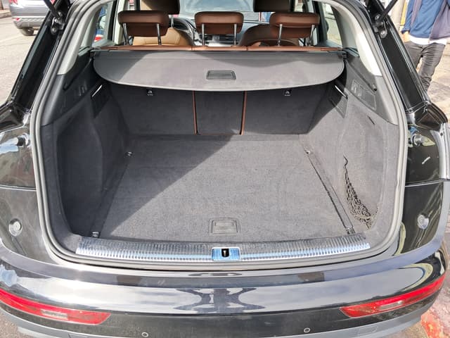 Audi Q5 TRUNK