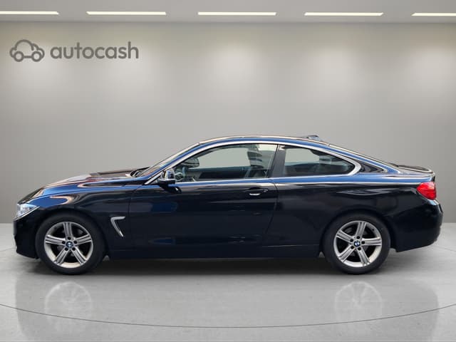 Bmw Série 4 Coupé LEFT