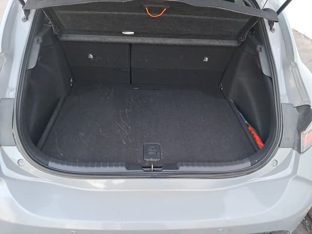 toyota corolla sport TRUNK