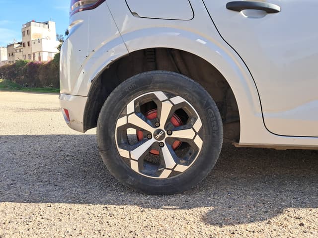 dacia sandero WHEEL_ARD