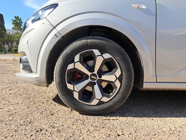 dacia sandero WHEEL_AVG