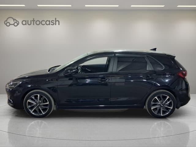 hyundai i30 LEFT