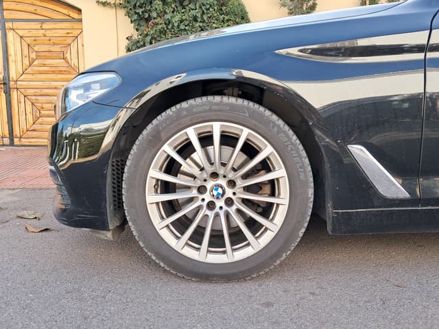 bmw série 5 WHEEL_AVG