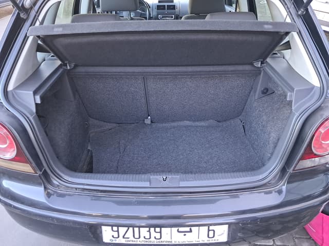 Volkswagen Polo TRUNK